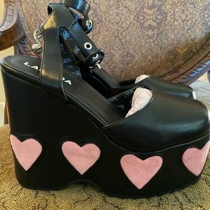 Dolls Kill Lamoda Future Stranger Pink Felt Heart Chunky Platform Heels